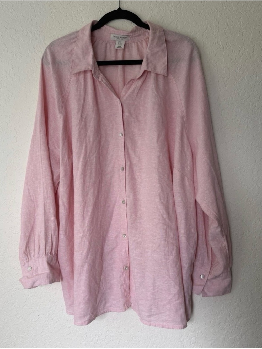 Laura Ashley Pale Pink Long-Sleeve Button Shirt 2X